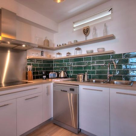Apt - 4 Pers - Petit Duc - Renove - 44M² - Centre De Mont Rocquefeuil - Saint-Gilles-les Bains Exterior foto